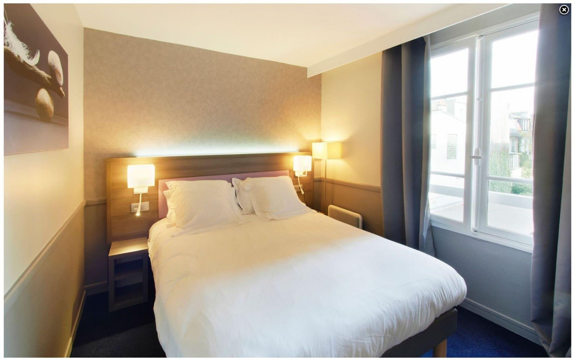 Hotel Poussin Paris Luaran gambar