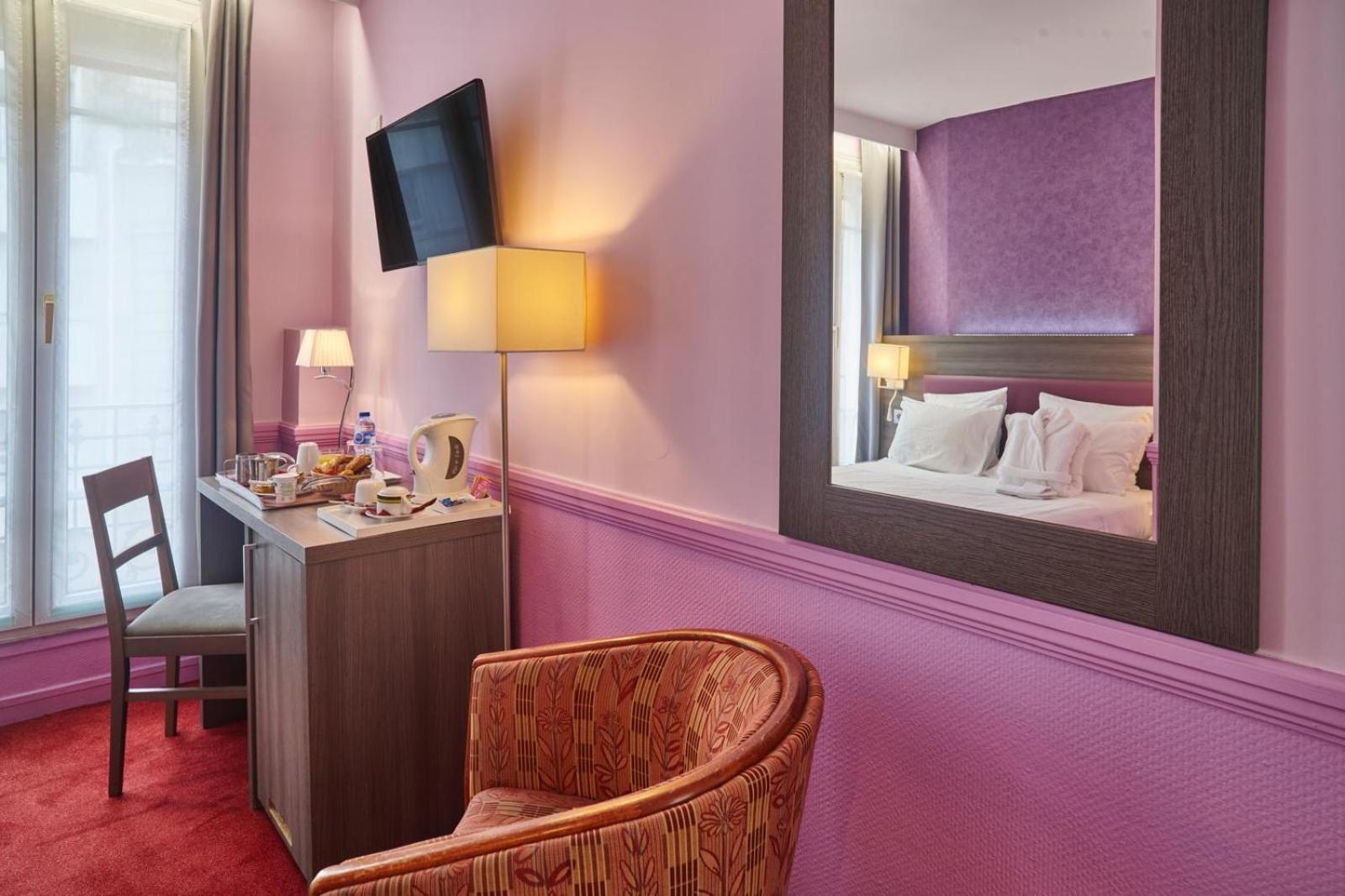 Hotel Poussin Paris Luaran gambar