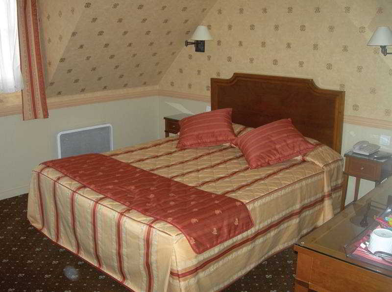 Hotel Poussin Paris Bilik gambar