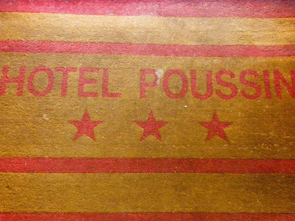 Hotel Poussin Paris Luaran gambar